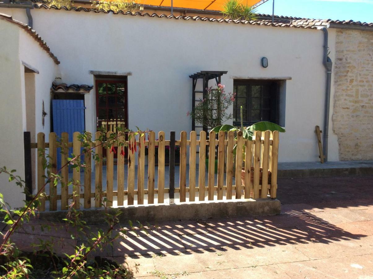 La Ferme De Fossillon Villa Marans  Exteriör bild