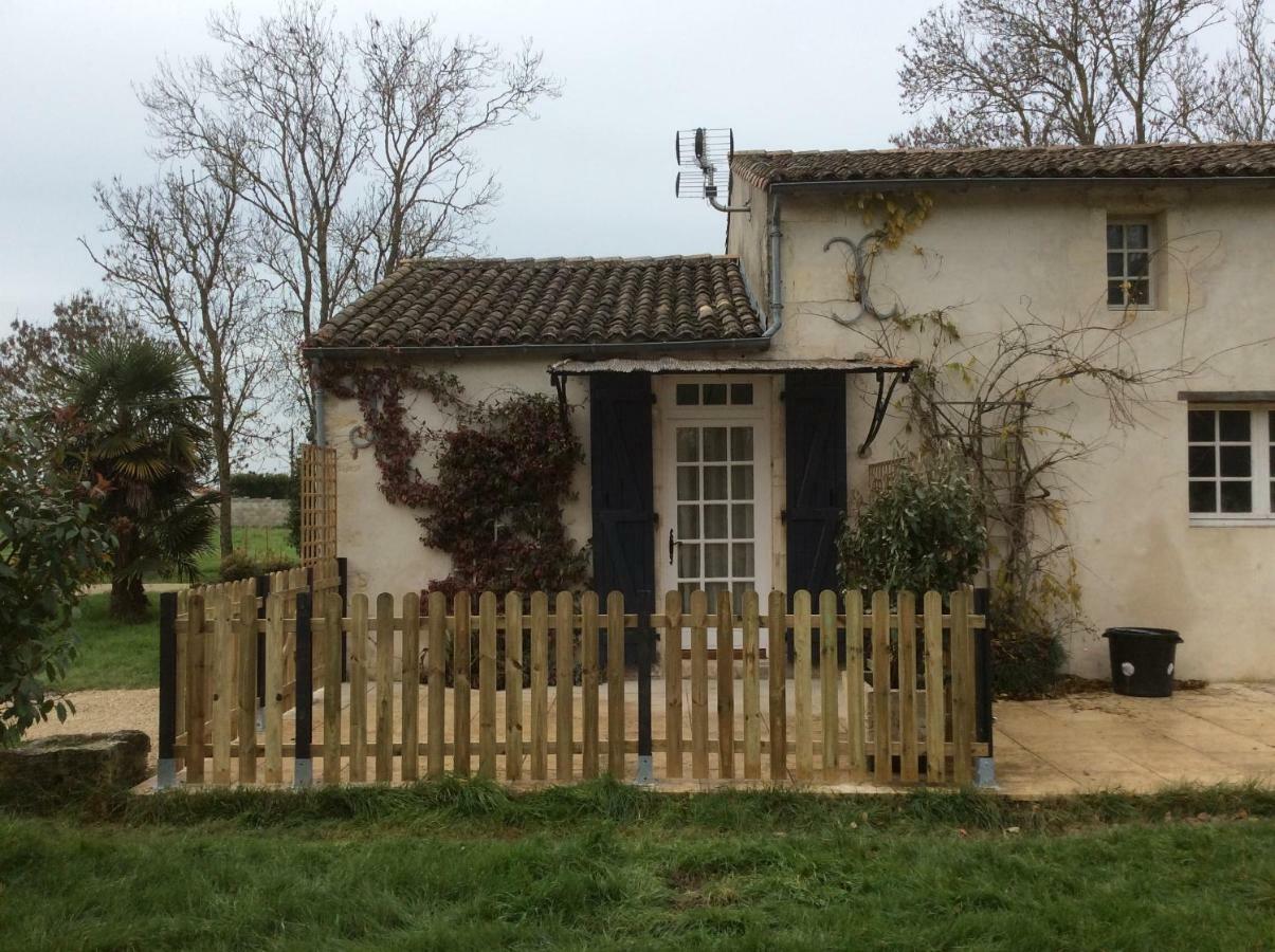 La Ferme De Fossillon Villa Marans  Exteriör bild